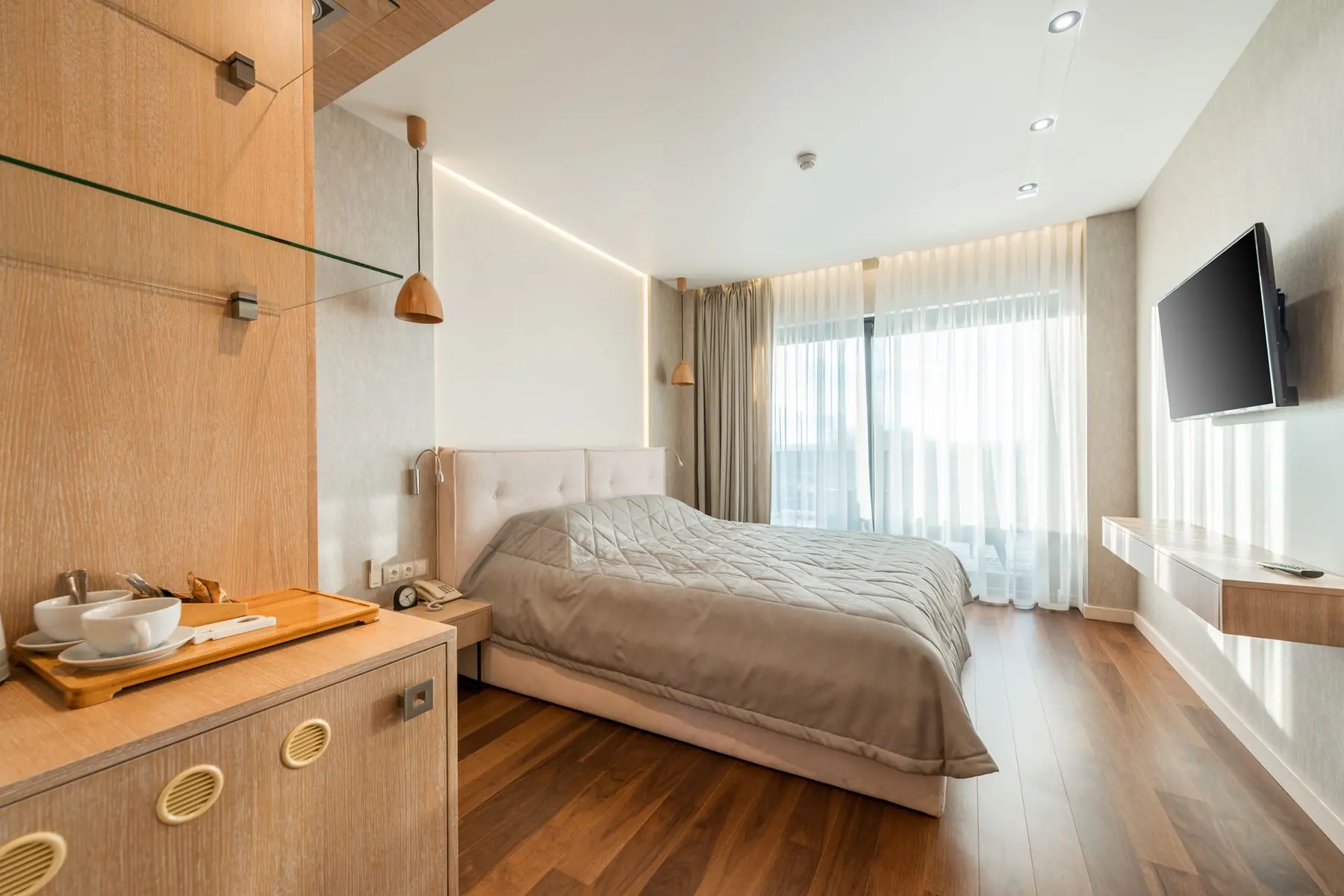Signature Suite